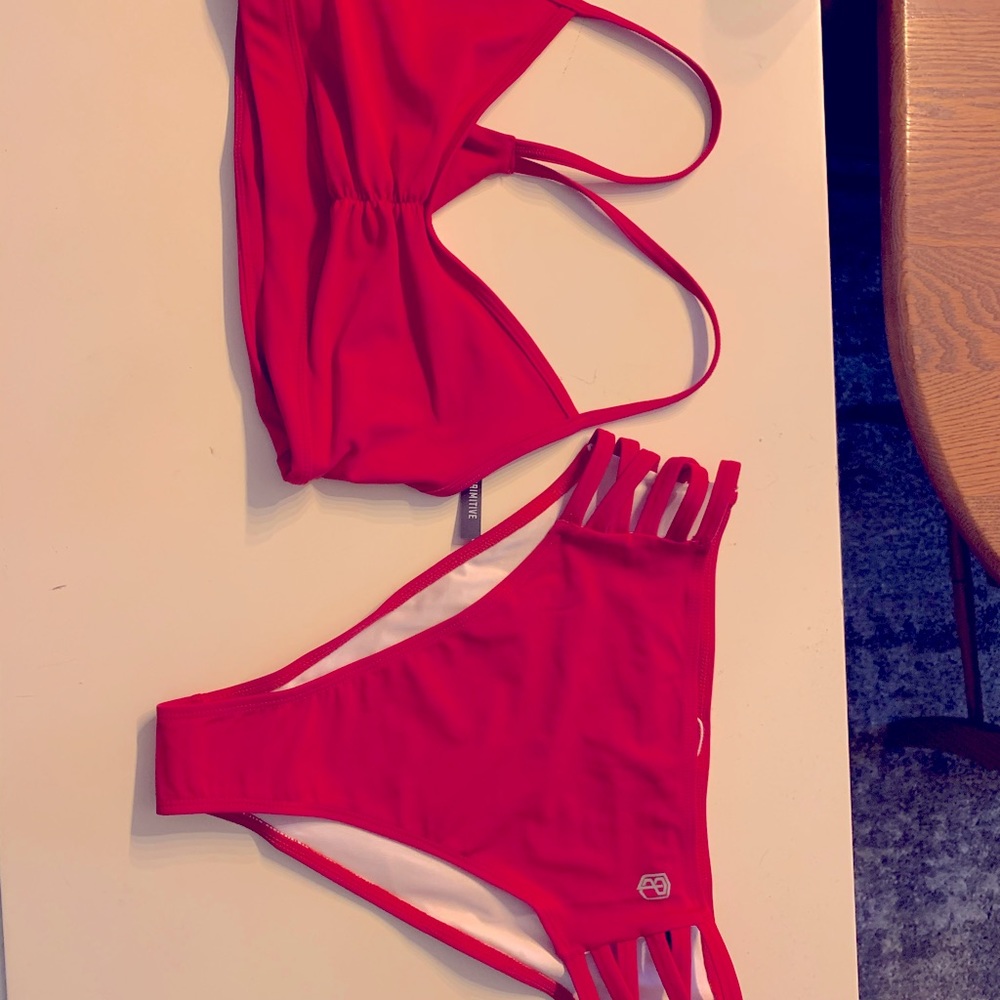 Born primitive swimsuit